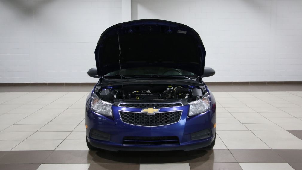 2013 Chevrolet Cruze LS #24