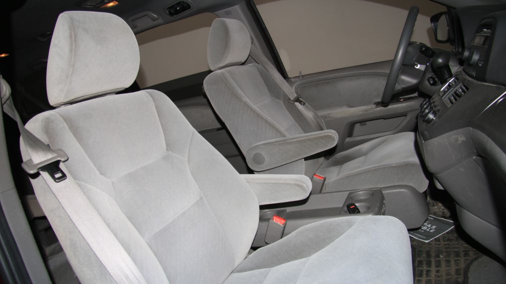 2008 Honda Odyssey LX #24