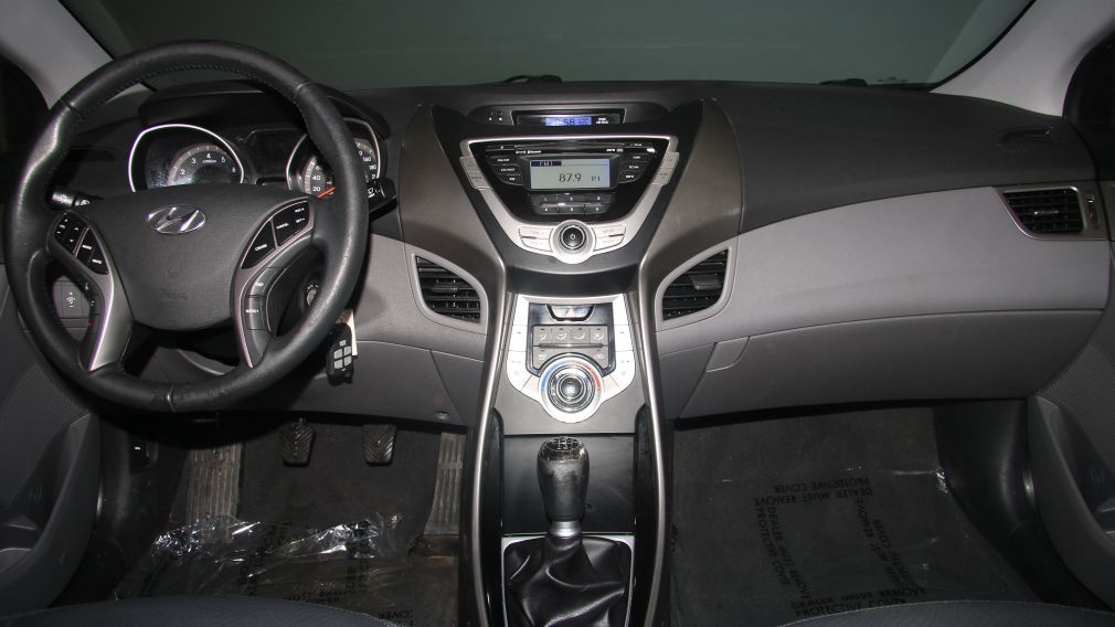 2012 Hyundai Elantra GLS #12