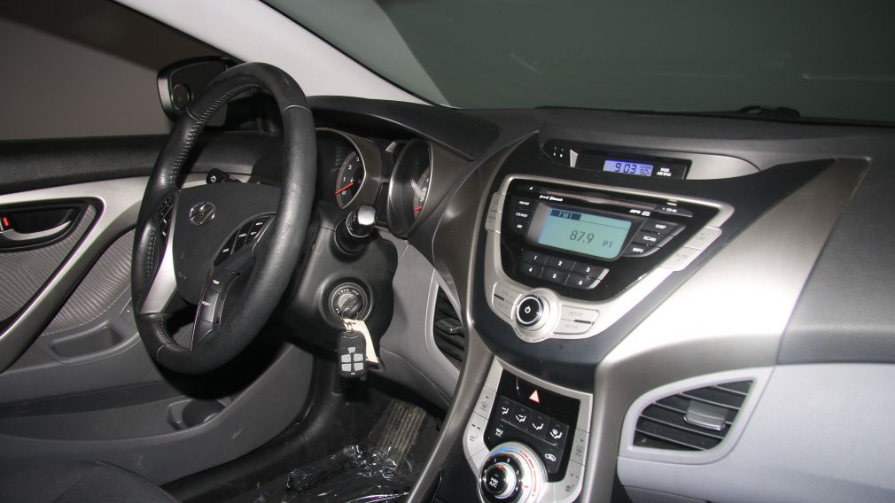 2012 Hyundai Elantra GLS #24