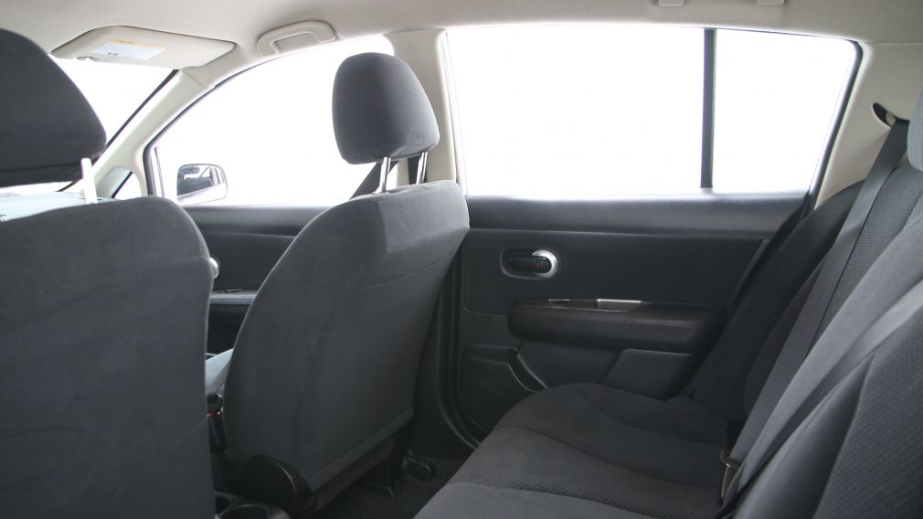 2012 Nissan Versa 1.8 SL #12