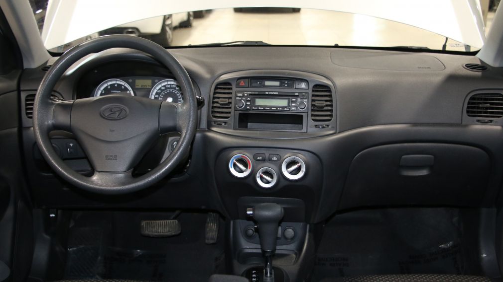 2009 Hyundai Accent Auto GL #17