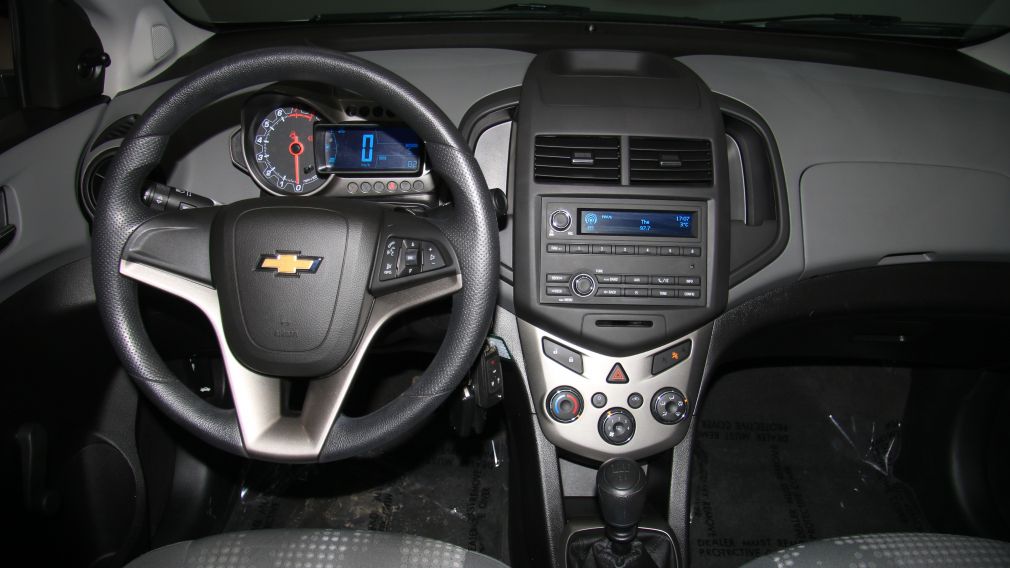 2013 Chevrolet Sonic LS A/C GR ELECT BLUETOOTH #12