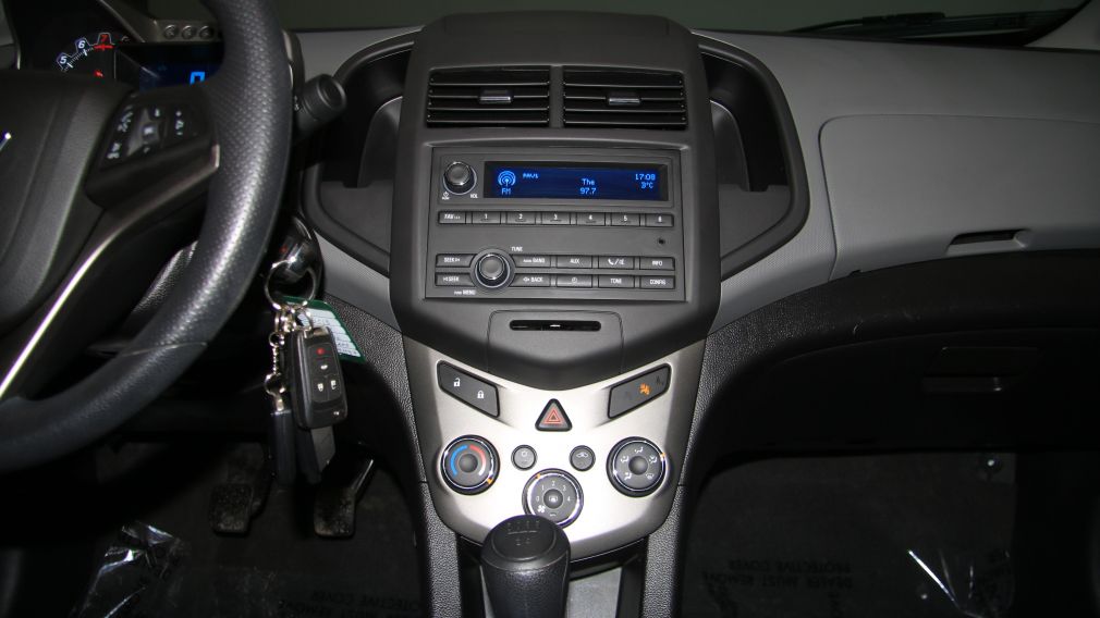 2013 Chevrolet Sonic LS A/C GR ELECT BLUETOOTH #14