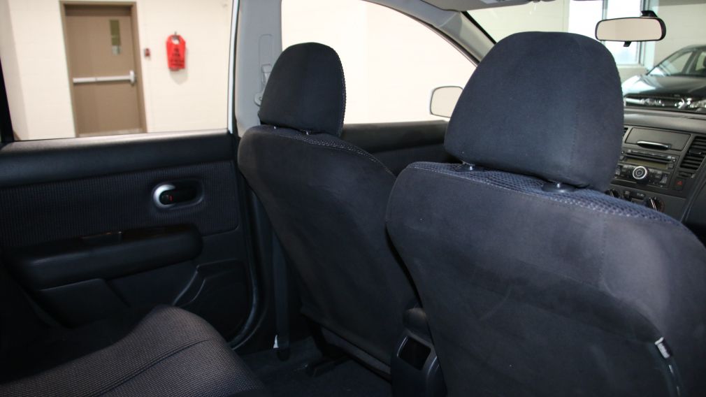 2012 Nissan Versa 1.8 SL #18