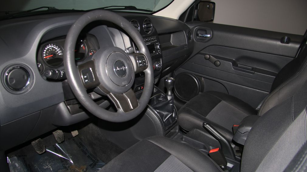 2012 Jeep Patriot Sport #9