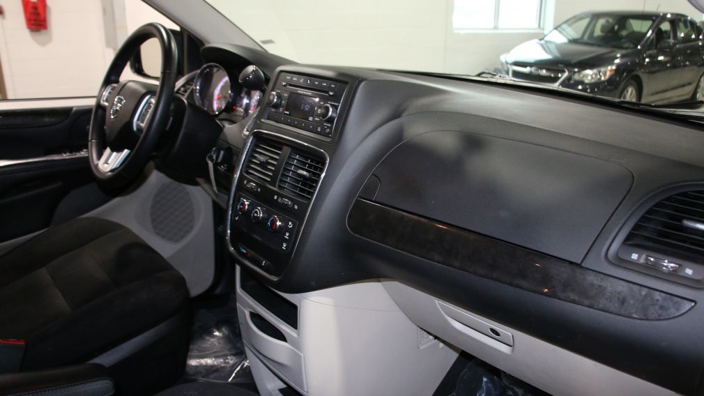 2015 Dodge GR Caravan Canada Value Package AUTO A/C GR ELECT MAGS #23