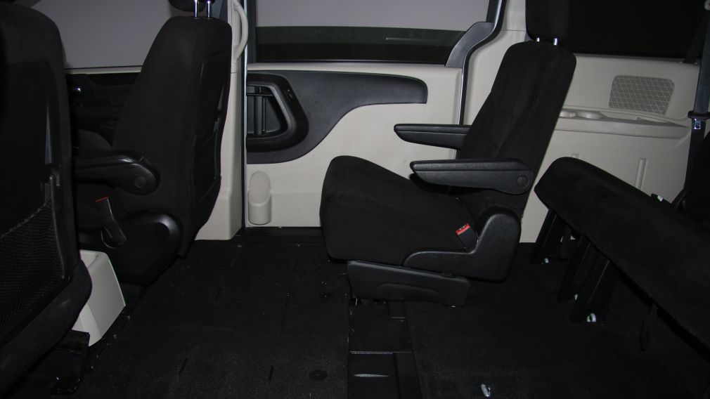 2014 Dodge GR Caravan SXT STOW'N GO A/C GR ELECT #20