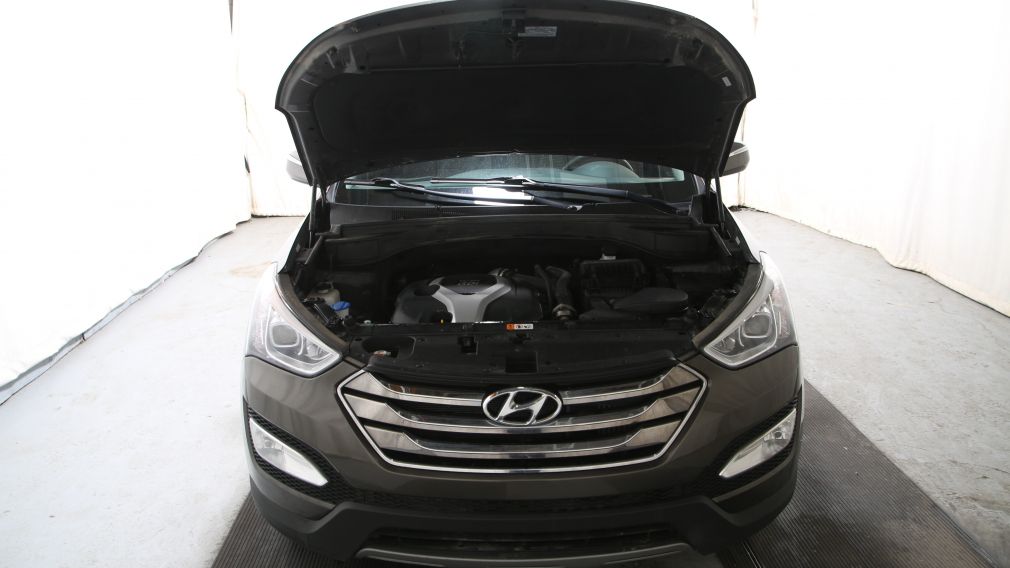 2013 Hyundai Santa Fe SE #24