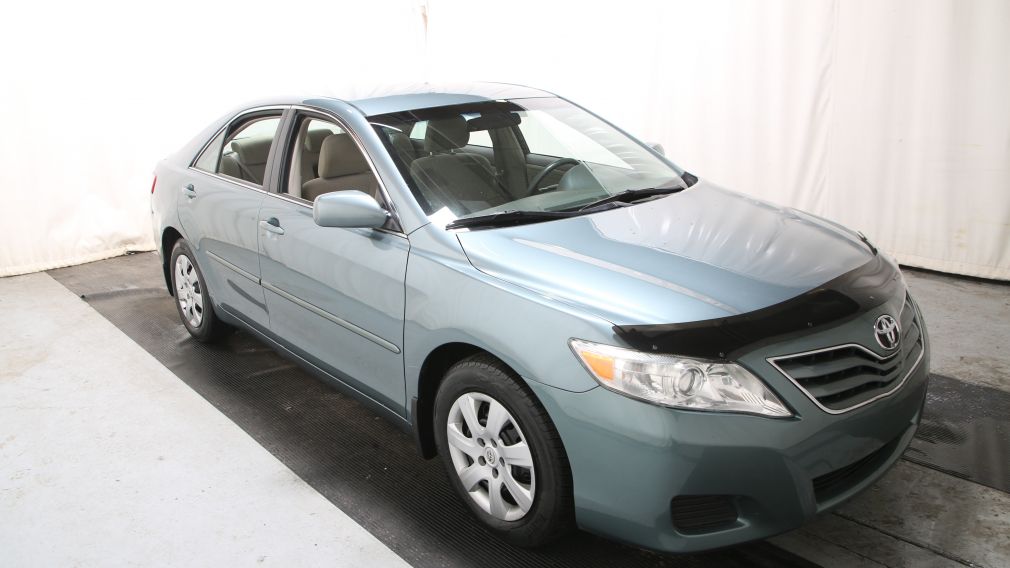 2010 Toyota Camry LE #0