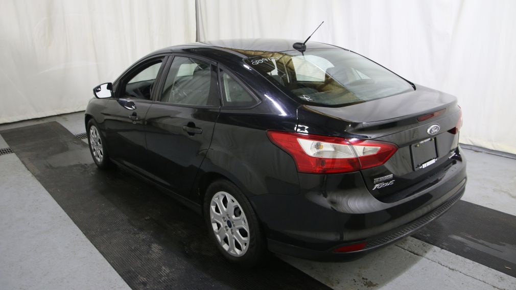 2014 Ford Focus SE #4