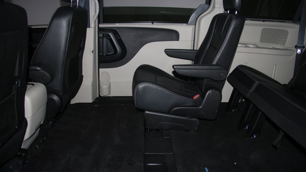 2016 Chrysler Town And Country Touring cuir #21