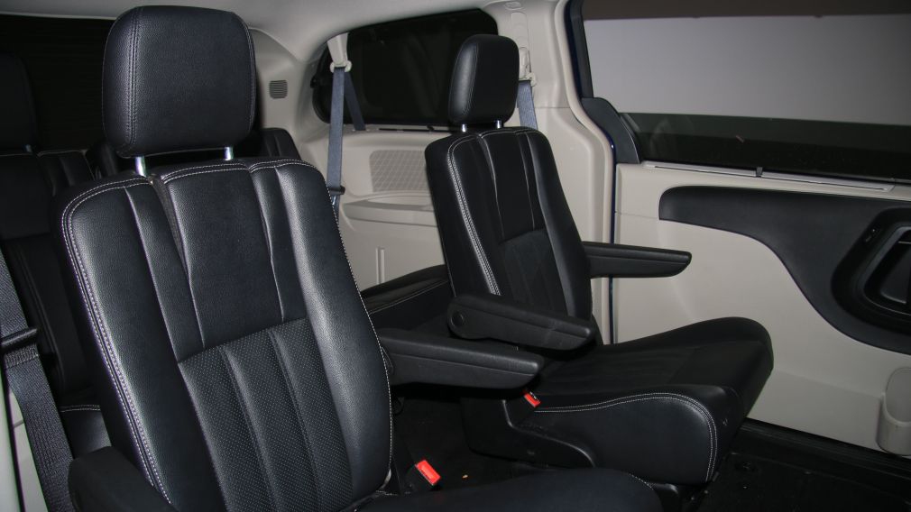 2016 Chrysler Town And Country Touring cuir #24