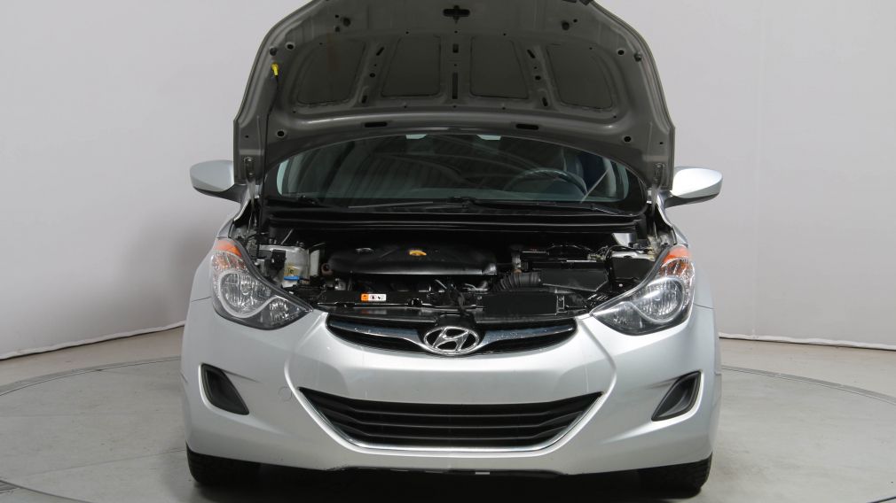 2013 Hyundai Elantra L #9