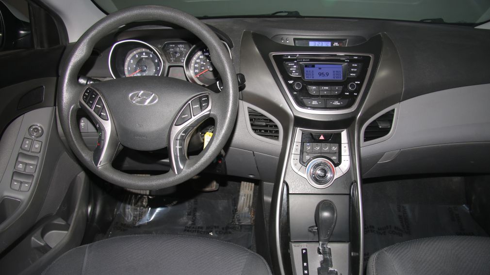 2013 Hyundai Elantra L #15