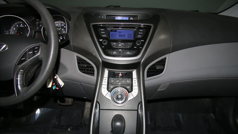 2013 Hyundai Elantra L #17
