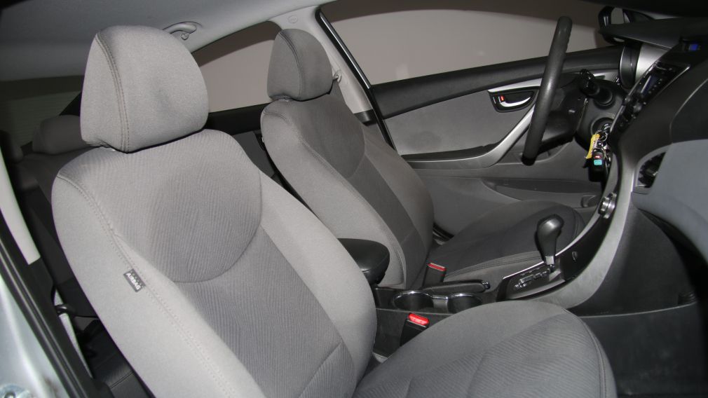 2013 Hyundai Elantra L #26