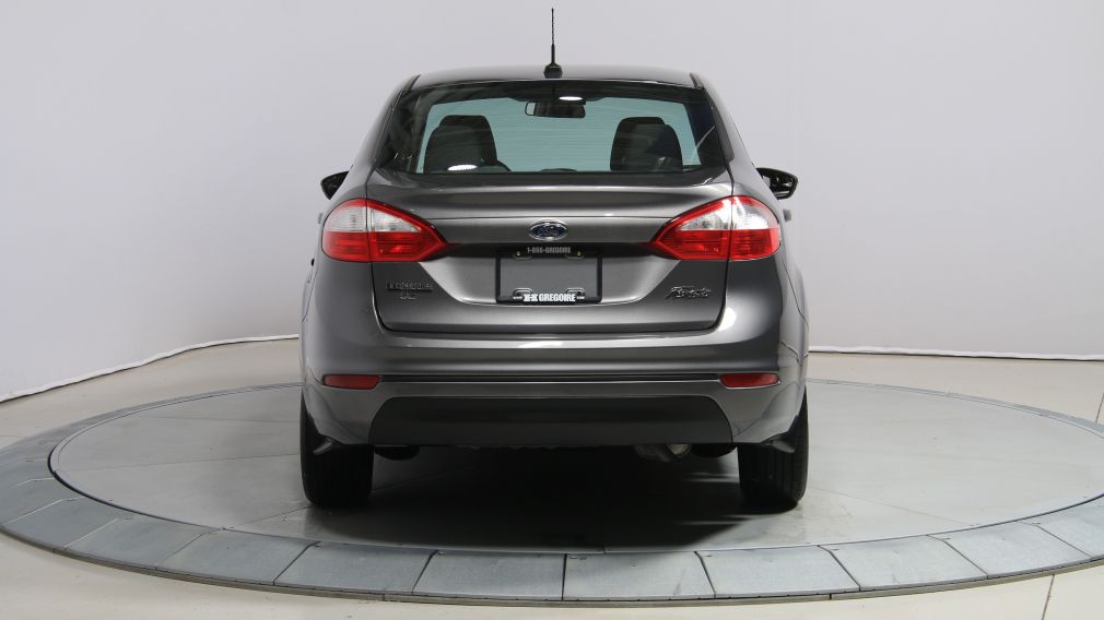 2014 Ford Fiesta SE #6