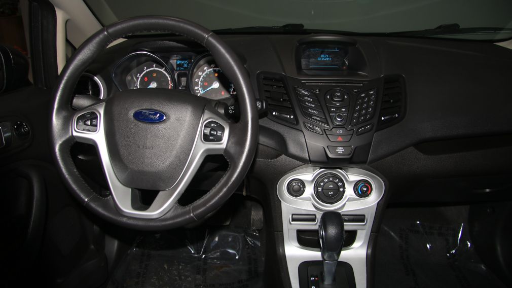 2014 Ford Fiesta SE #13