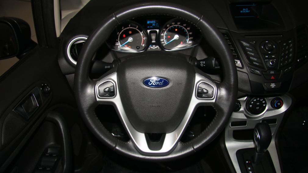 2014 Ford Fiesta SE #14