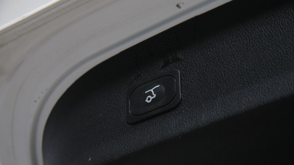 2014 Ford Escape Titanium 4WD CUIR TOIT NAVIGATION MAGS BLUETOOTH #35