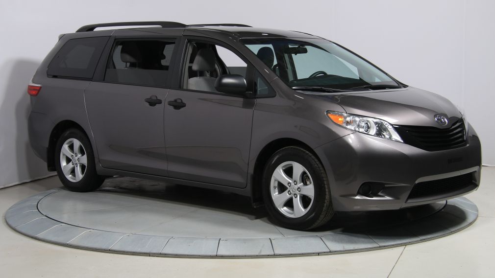 2015 Toyota Sienna TRES BAS KILOMETRAGE #0