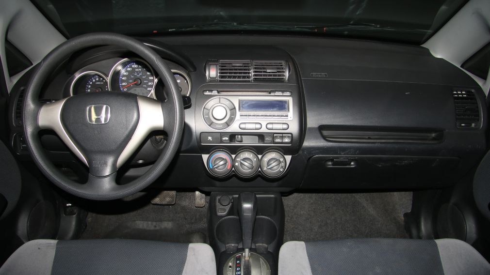2007 Honda Fit LX #9