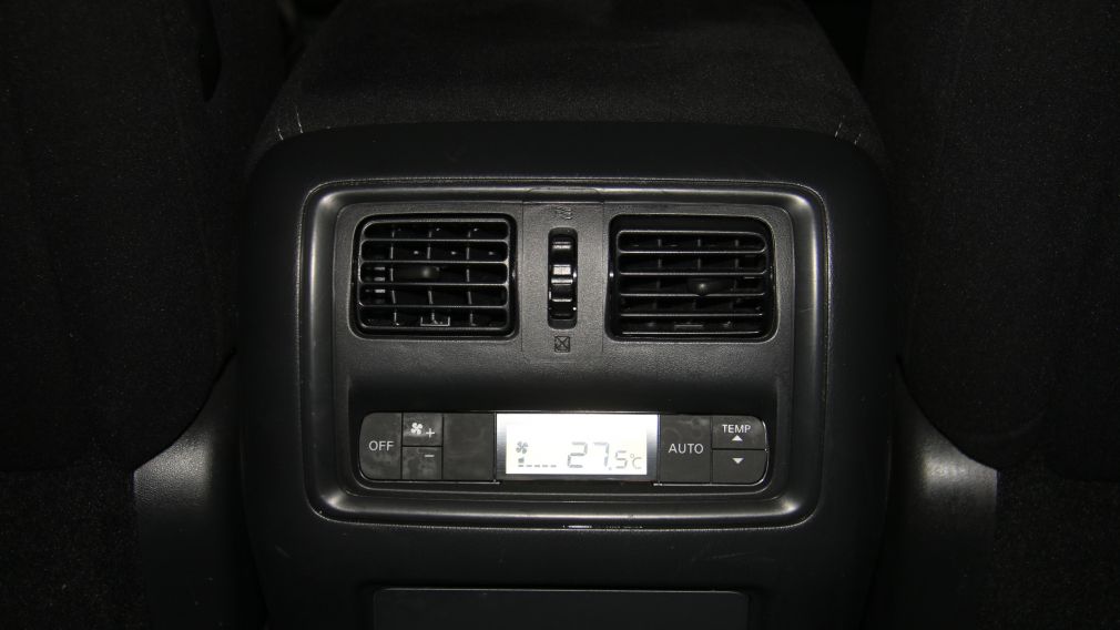 2015 Nissan Pathfinder SV AWD 7 PASSAGERS #15