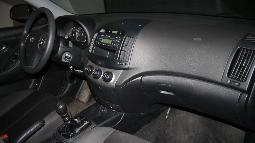 2010 Hyundai Elantra GL #21