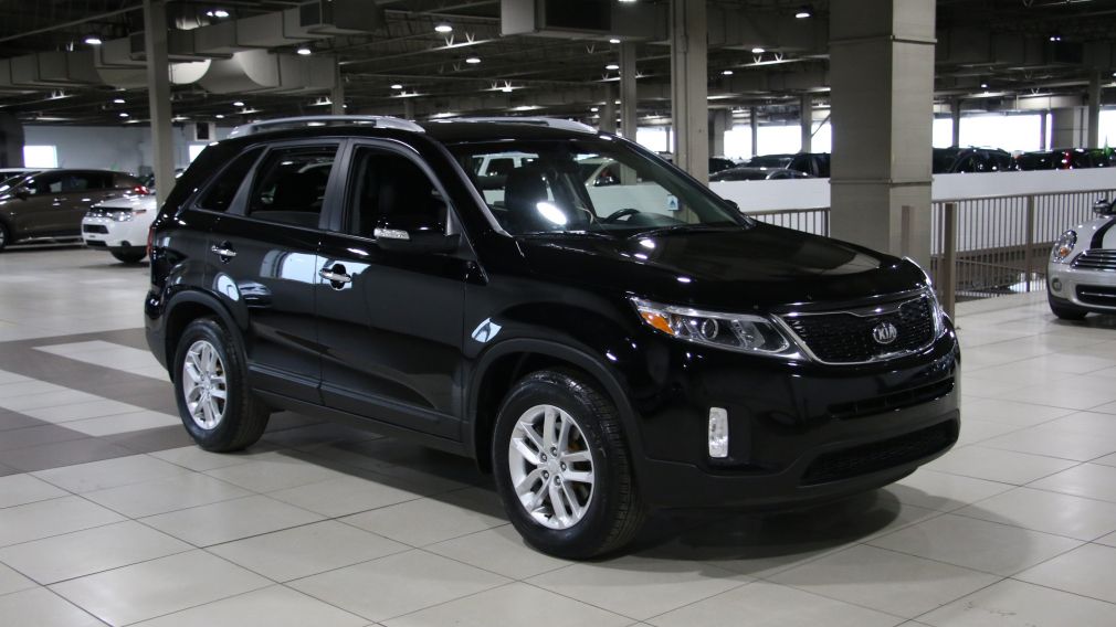 2014 Kia Sorento LX #0