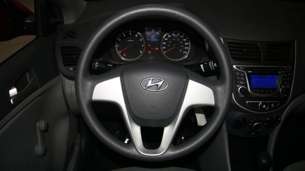 2013 Hyundai Accent L #13