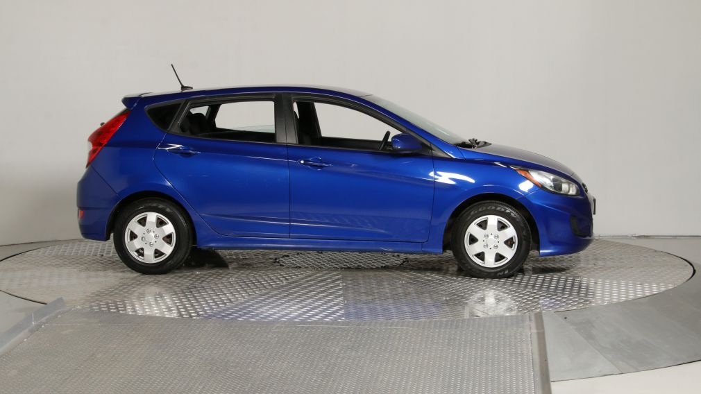 2012 Hyundai Accent L #7