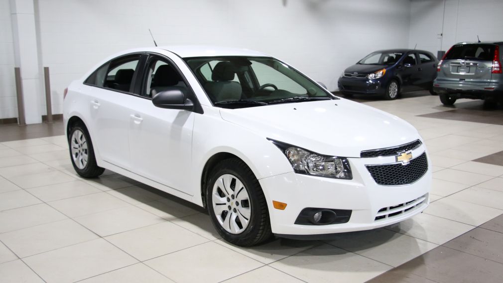 2013 Chevrolet Cruze LS AUTOMATIQUE #0