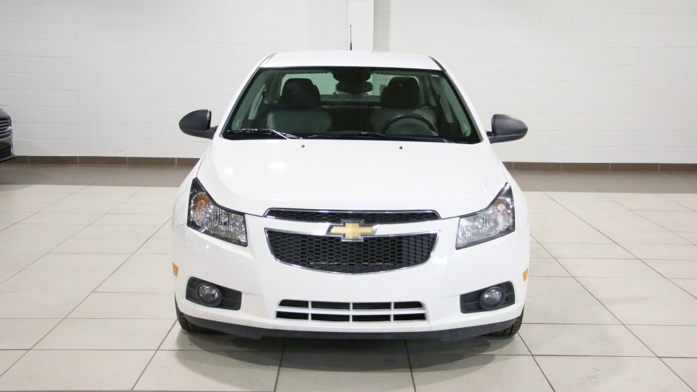 2013 Chevrolet Cruze LS AUTOMATIQUE #2