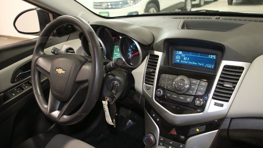 2013 Chevrolet Cruze LS AUTOMATIQUE #20