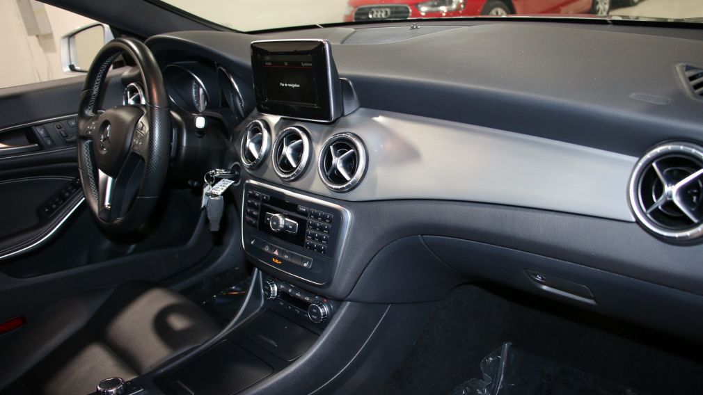 2014 Mercedes Benz CLA250 AWD A/C CUIR TOIT MAGS BLUETHOOT #24