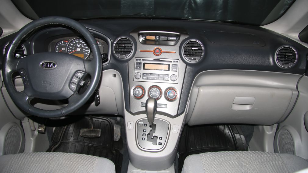 2008 Kia Rondo EX #12