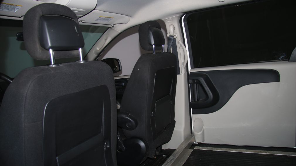 2011 Dodge GR Caravan CARGO #13