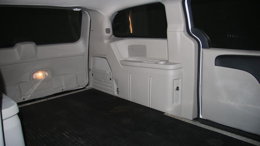 2011 Dodge GR Caravan CARGO #16