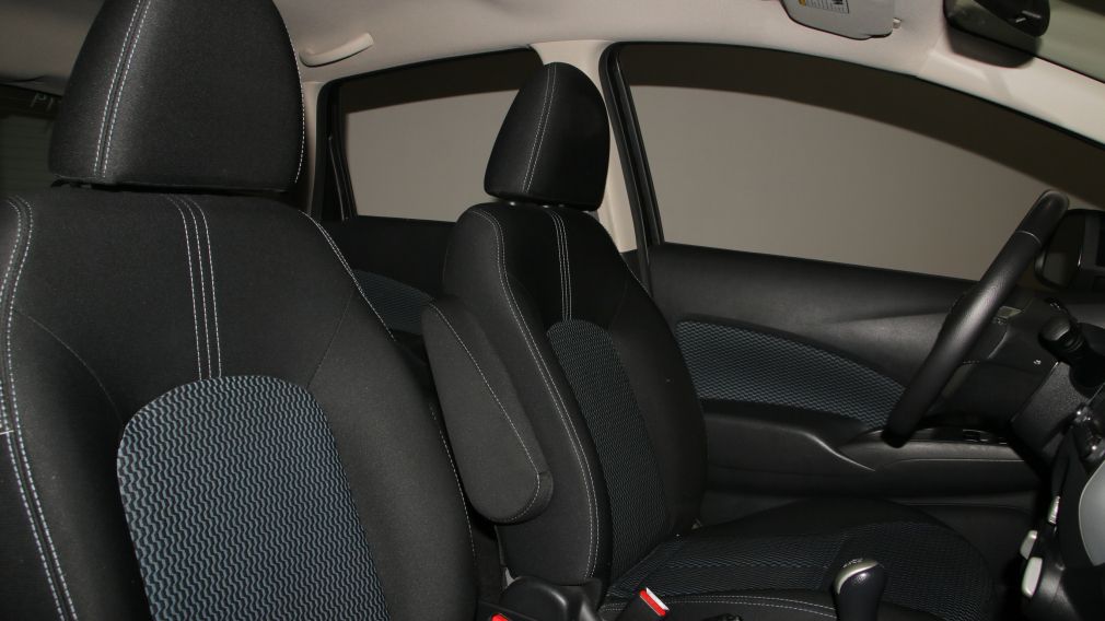 2014 Nissan Versa SL #21