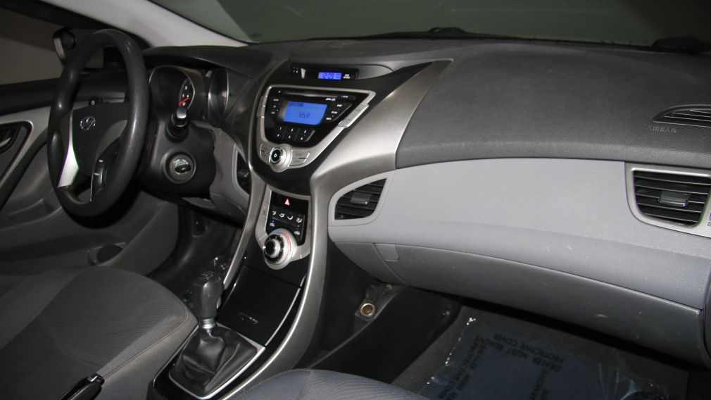 2012 Hyundai Elantra L #20