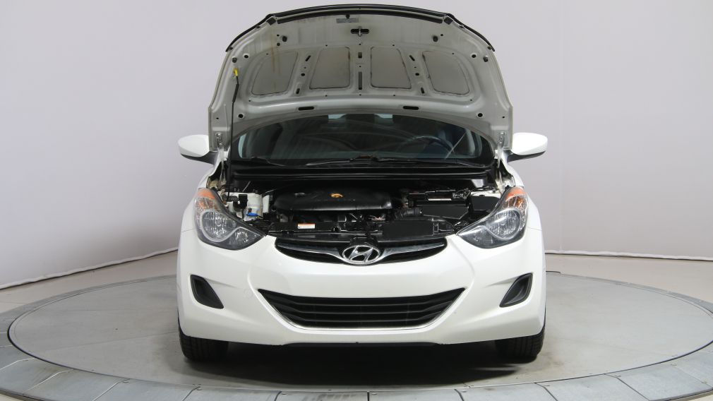 2012 Hyundai Elantra L #24