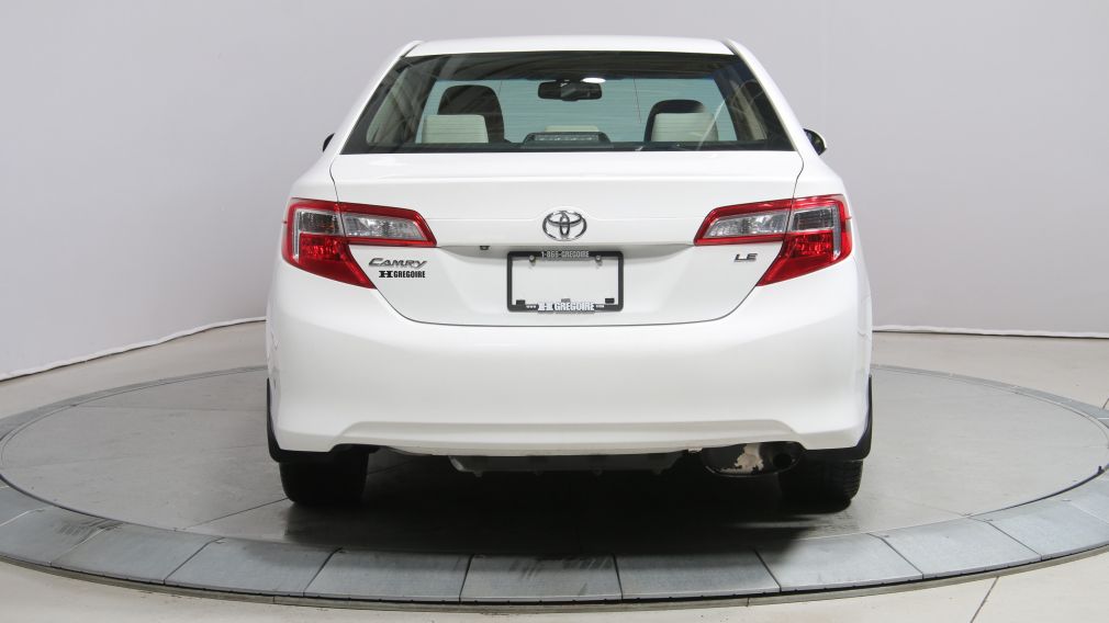 2014 Toyota Camry LE (Toit Ouvrant) #6