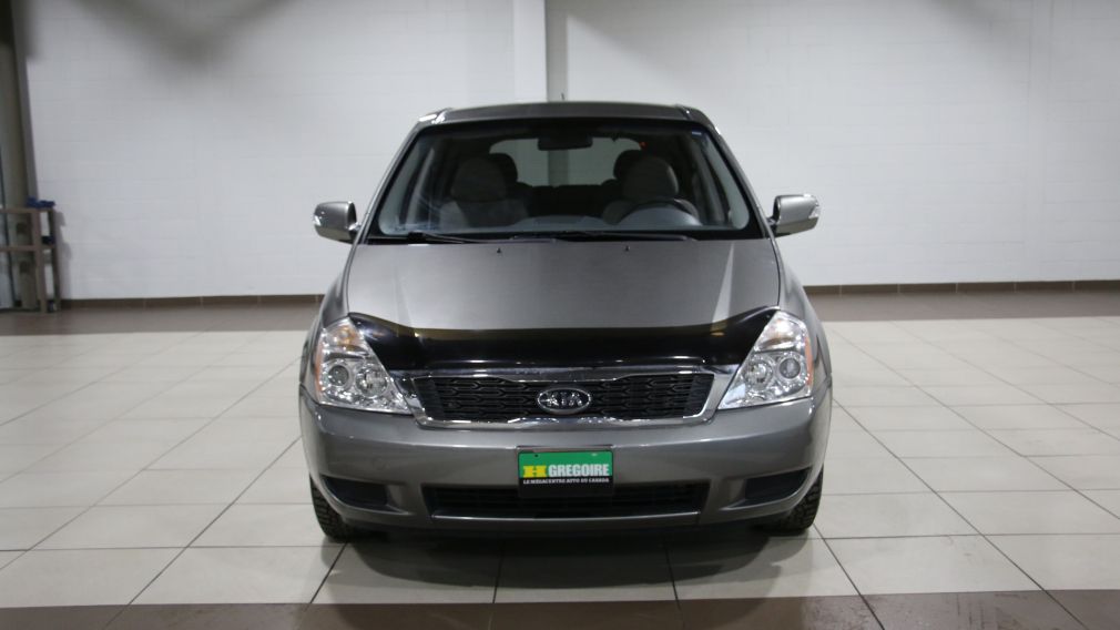 2011 Kia Sedona LX Base #1