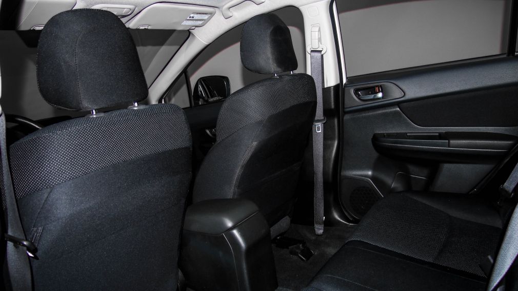 2014 Subaru Impreza 2.0i Touring AWD Banc-Chauf A/C Bluetooth Mag USB/ #17