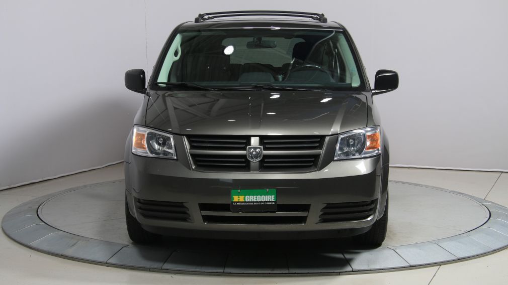 2010 Dodge GR Caravan SE #2