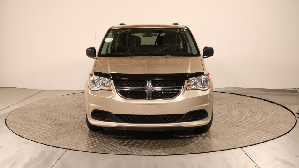 2016 Dodge GR Caravan SXT #2