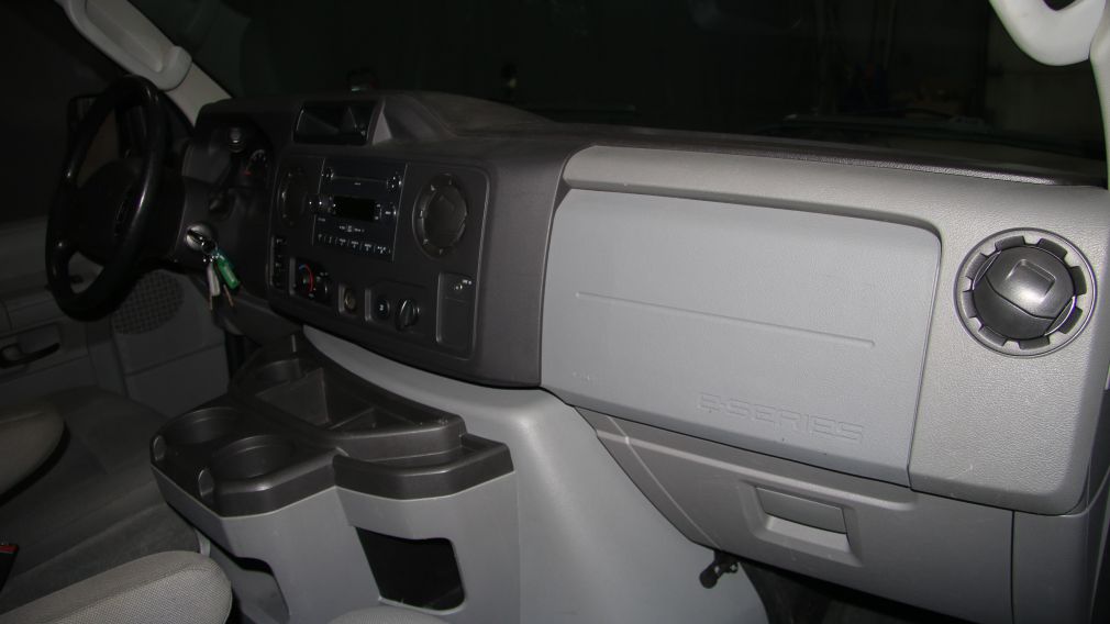 2012 Ford Econoline XL A/C 8 PASSAGERS #13