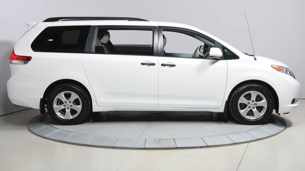 2014 Toyota Sienna AUTO A/C GR ELECT MAGS #7