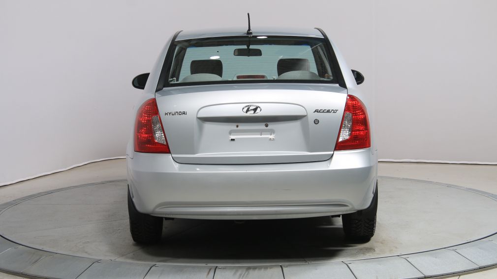 2007 Hyundai Accent GL #3